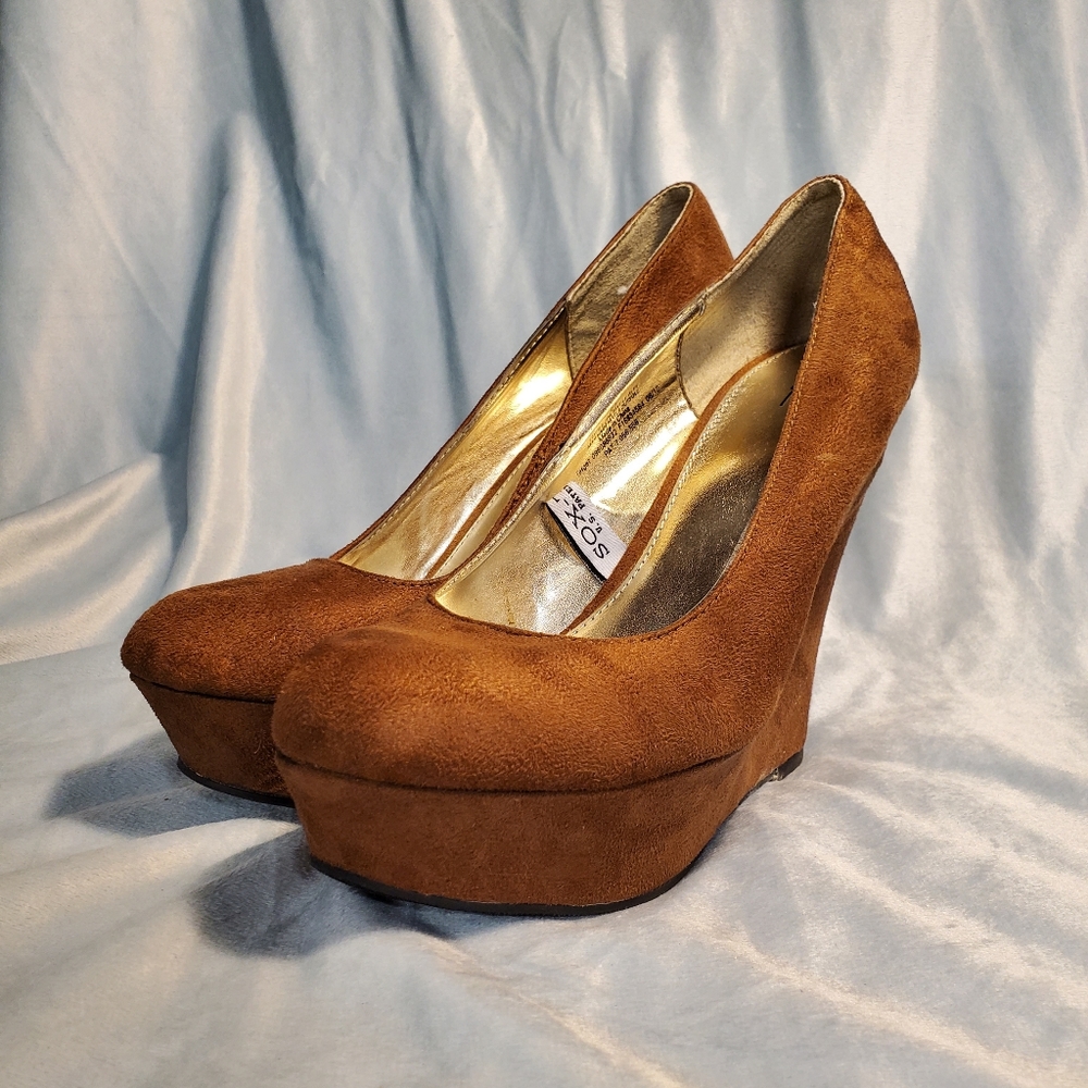 Caramel Suede Wedges